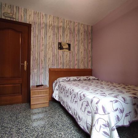 Hostal Plaza Ciudad-Rodrigo Esterno foto