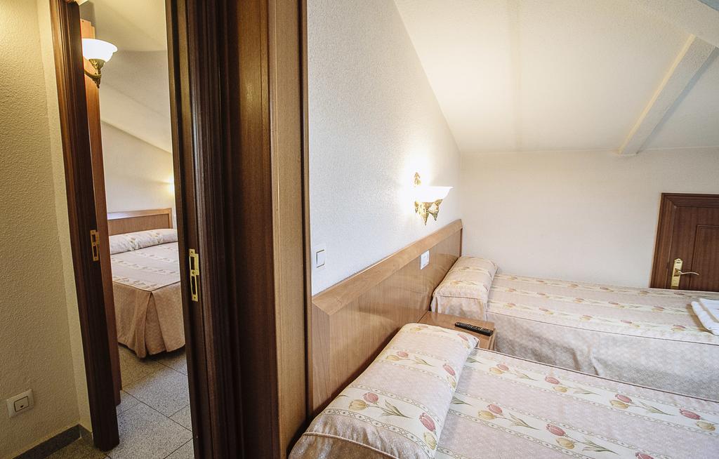 Hostal Plaza Ciudad-Rodrigo Camera foto