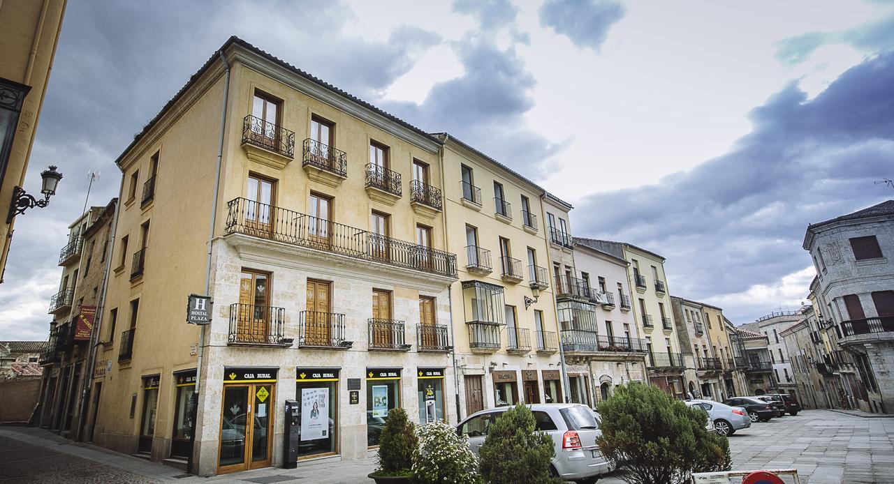 Hostal Plaza Ciudad-Rodrigo Esterno foto